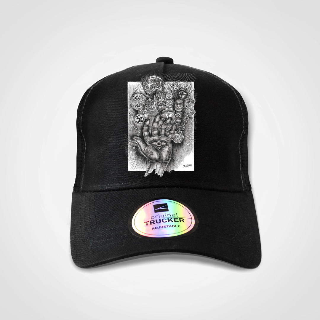 REGULAR BLACK TRUCKER CAP
