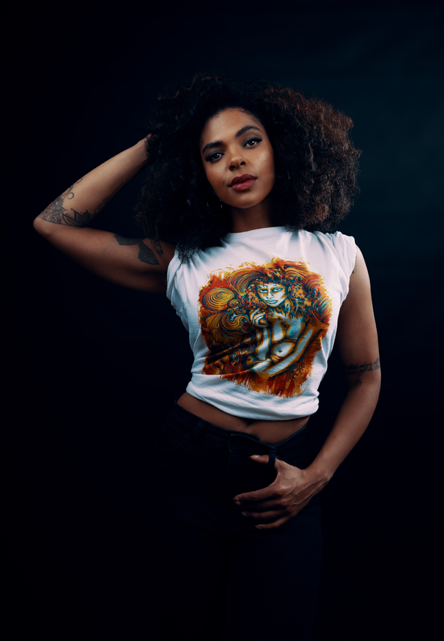 CAMDEN GIRL - T-Shirt - Men's/ Unisex (A3 Print)